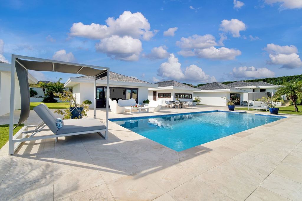 Le Bleu Garden Suites Little Harbour Estate
