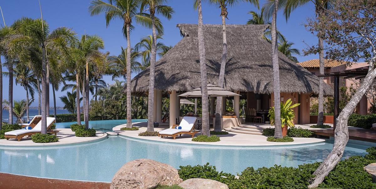 Casa Tres Soleils Christmas villas in the Caribbean