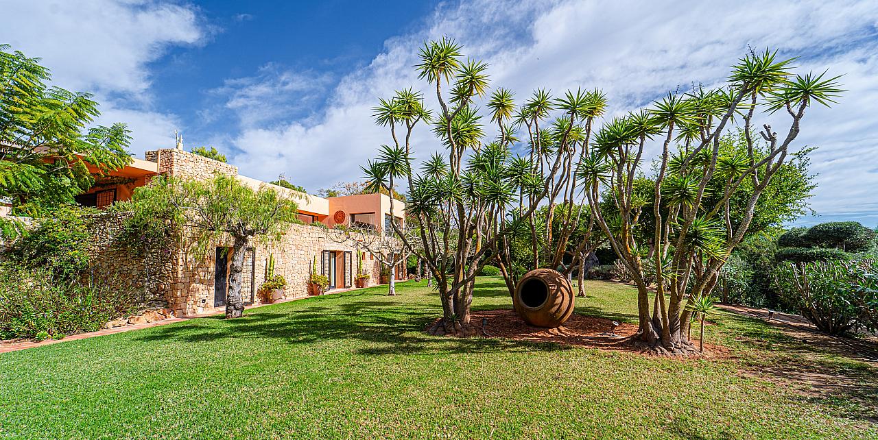 Casa Jardin