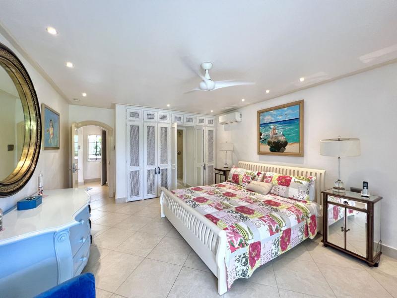 Glitter Bay 209 , Beachfront villas Barbados , St James 