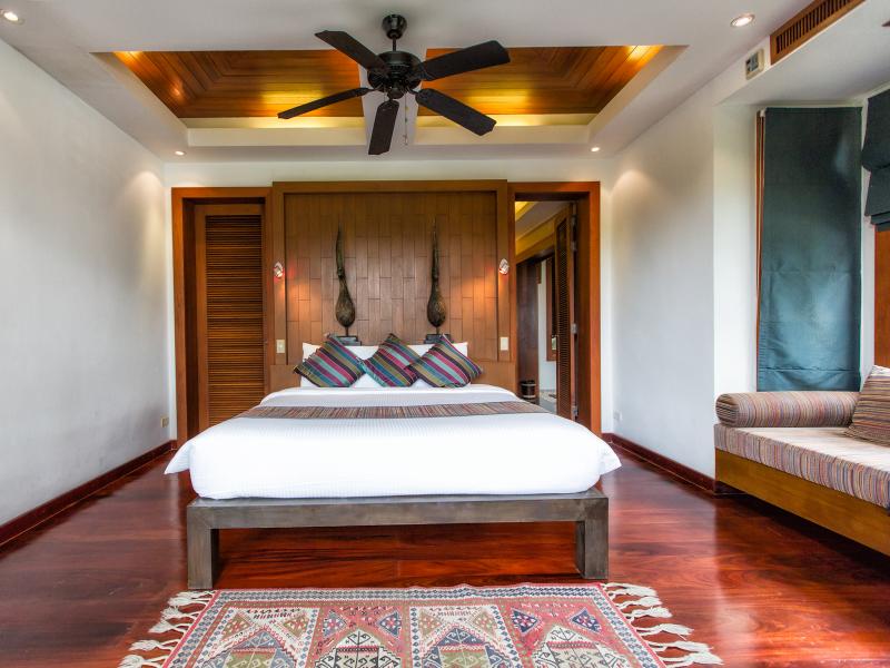 Baan Surin Sawan , Phuket , Surin 