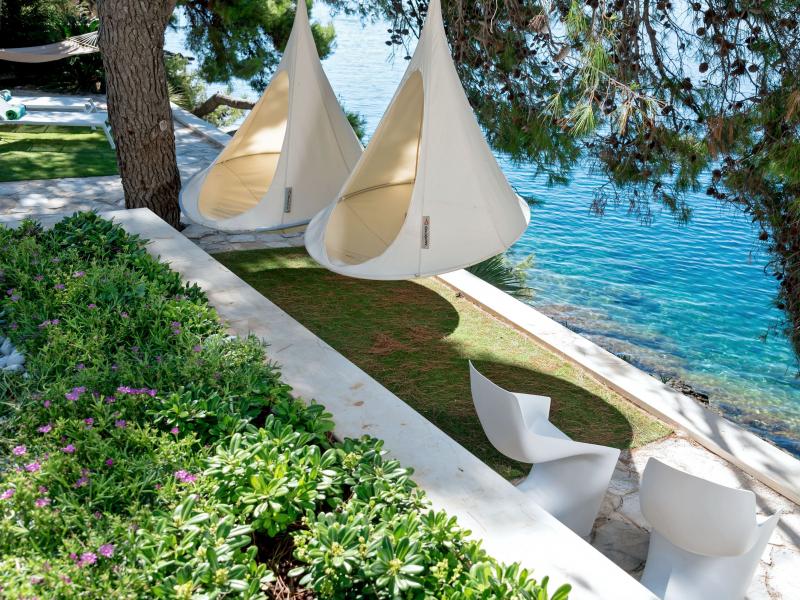 Akuna , Brac 