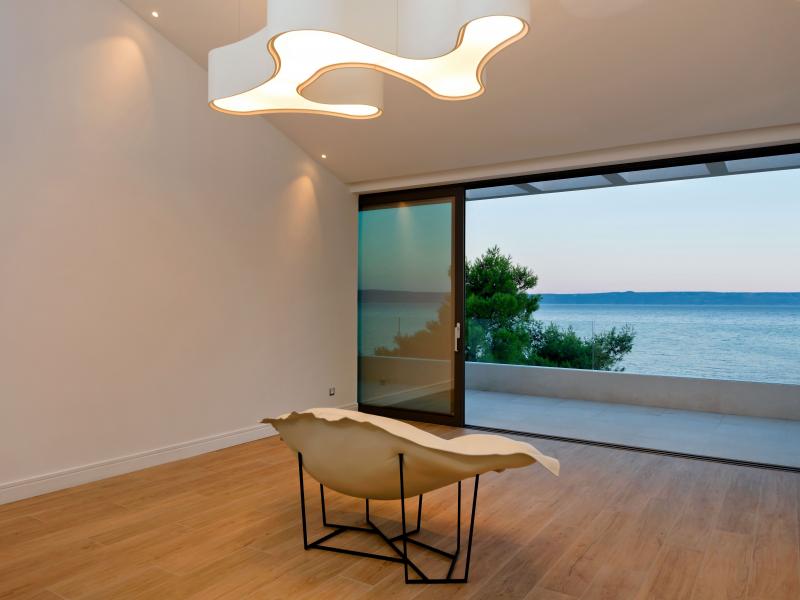 Akuna , Brac 