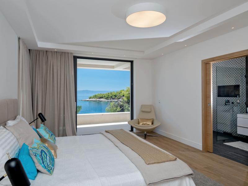 Akuna , Brac 