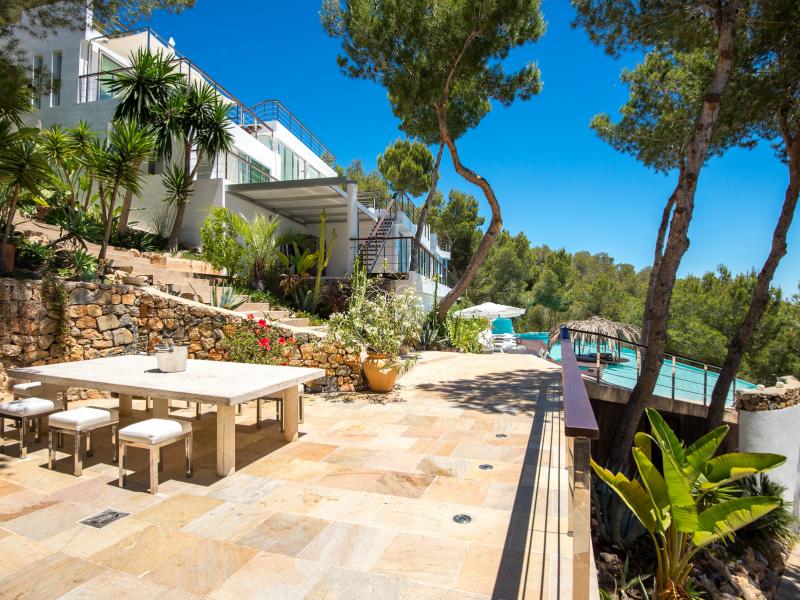 Villa Roca , South 