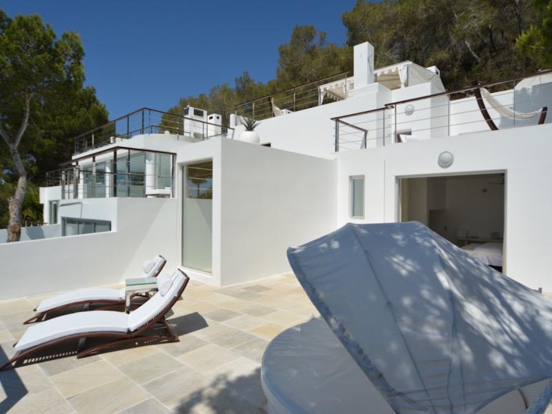 Villa Roca , South 