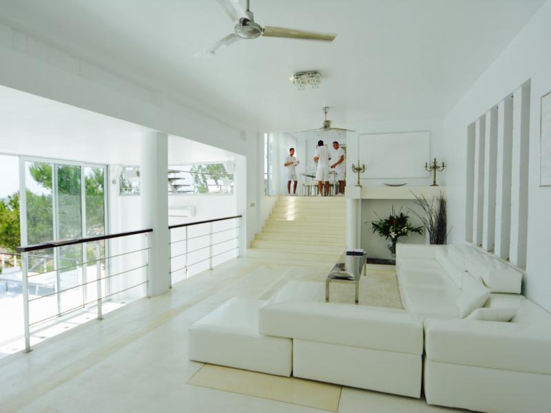 Villa Roca , South 