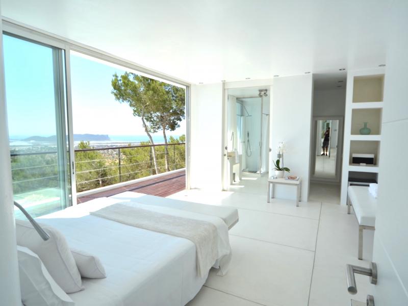Villa Roca , South 