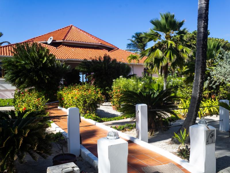 Serendipity - Palm Island , Palm Island 