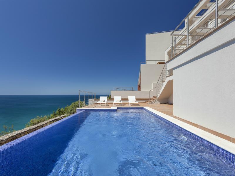 Vista Azul , Salema 