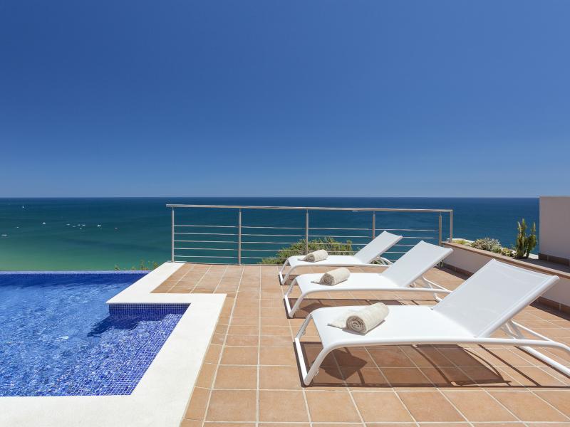 Vista Azul , Salema 