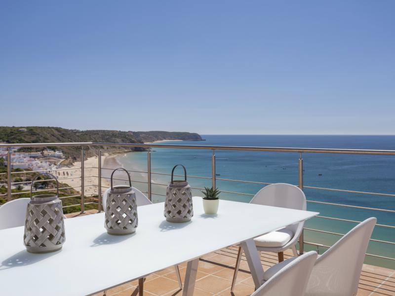 Vista Azul , Salema 