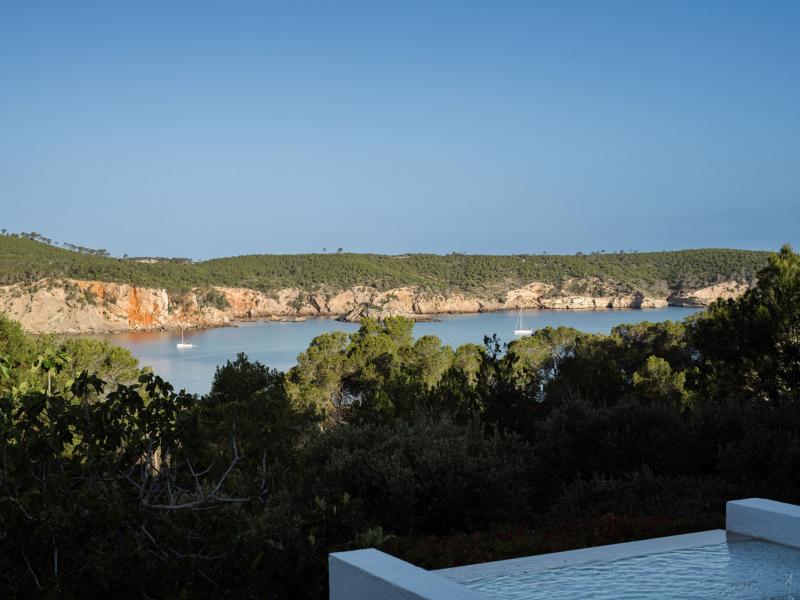 Can Xarraca , Portinatx 