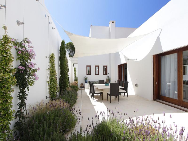 Villa Katherine , Cala Tarida 
