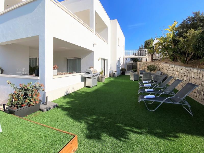 Villa Samy , Cap Martinet 
