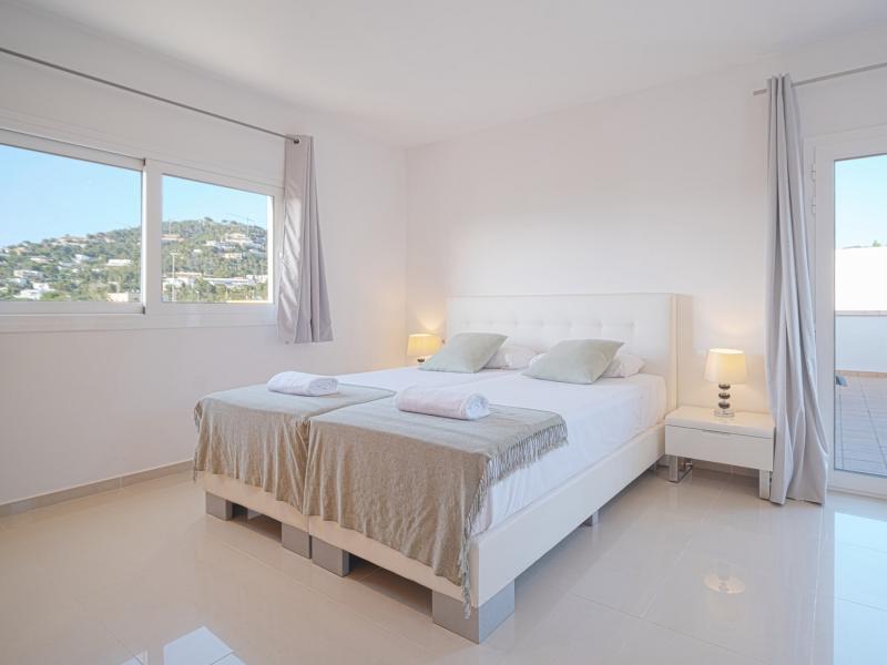Villa Samy , Cap Martinet 