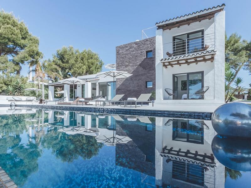 Villa Vivian , Cala Tarida 