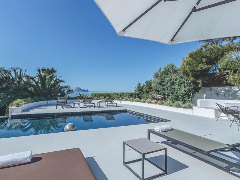 Villa Vivian , Cala Tarida 