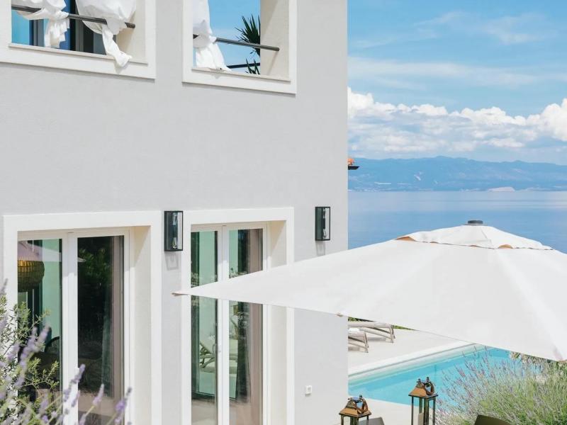 Villa Calibra , 