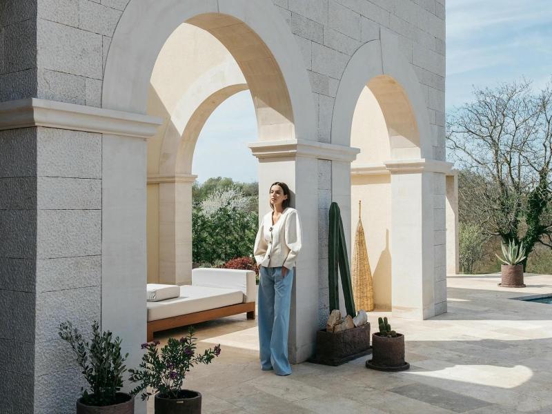 Villa Calvia , 