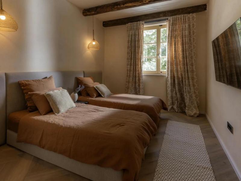 Villa Calvia , 
