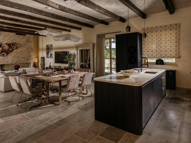 Villa Calvia , 