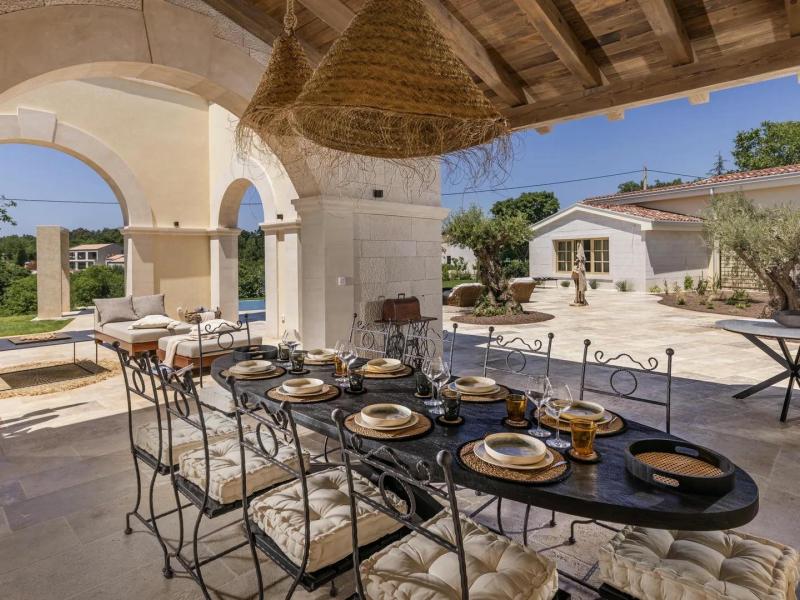 Villa Calvia , 
