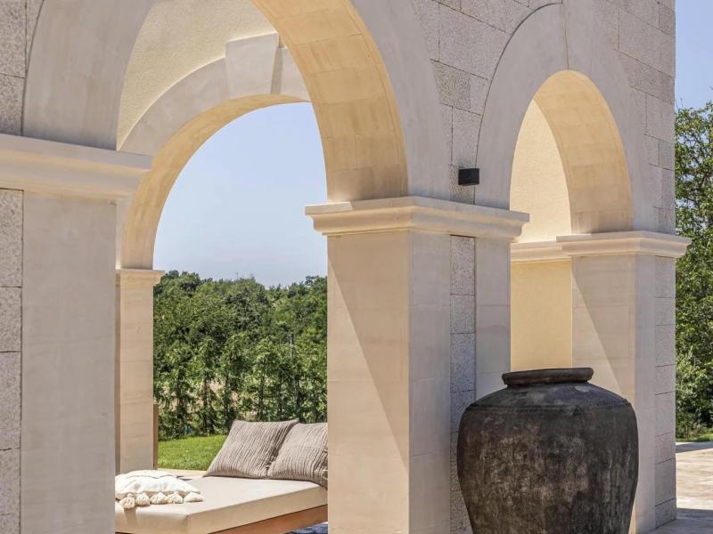 Villa Calvia , 