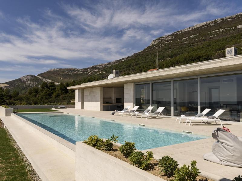 Villa Floora , 