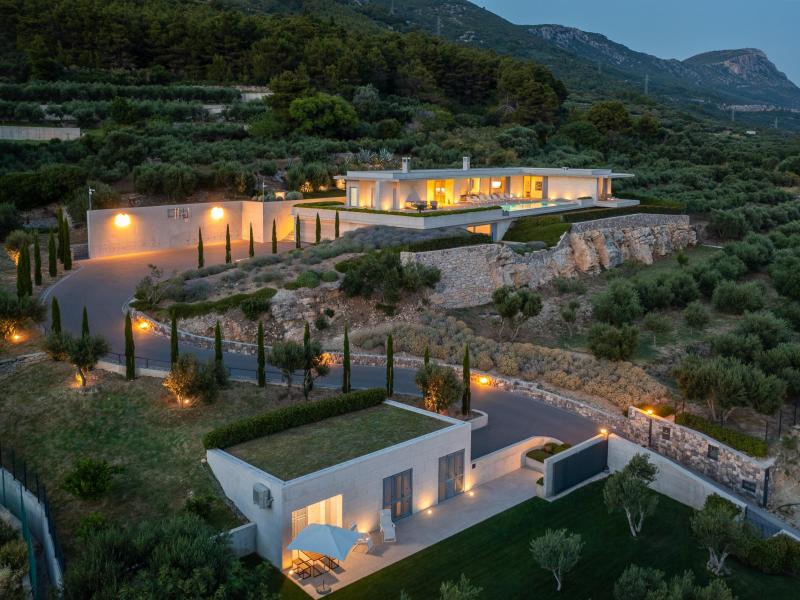Villa Floora , 