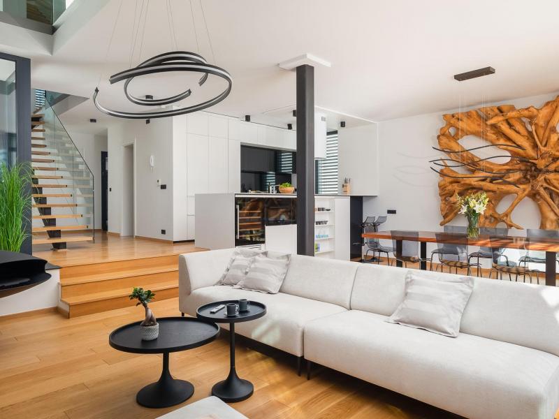 Villa Happiness , 