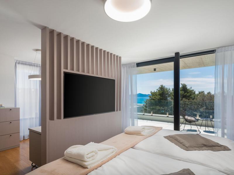 Villa Happiness , 