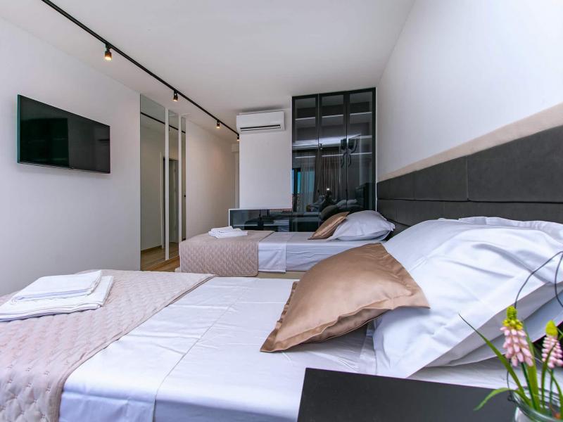 Villa Grande Divina , 
