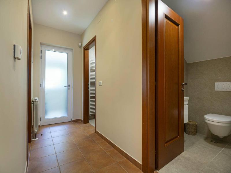 Villa Eterna , 