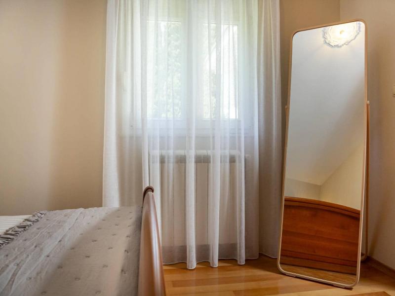 Villa Eterna , 