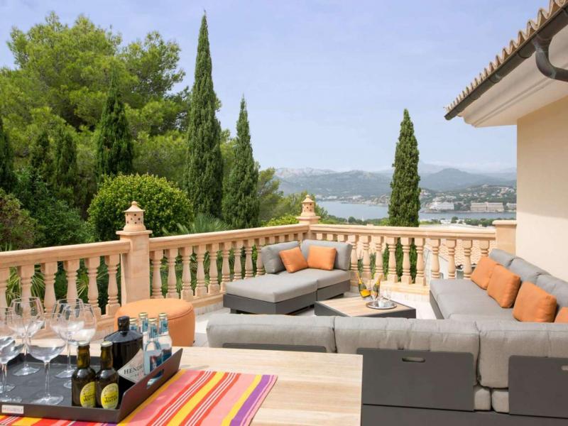 Villa Molton , Santa Ponca 