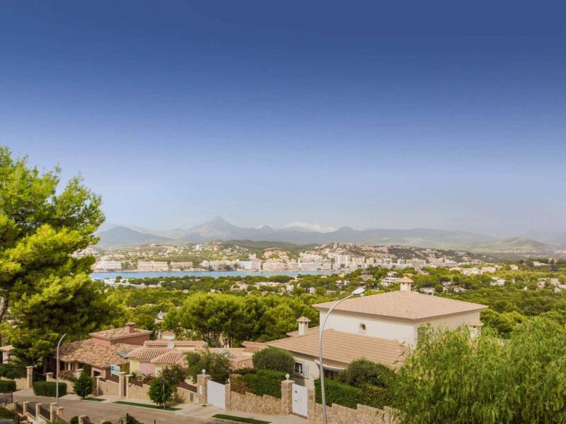 Villa Molton , Santa Ponca 