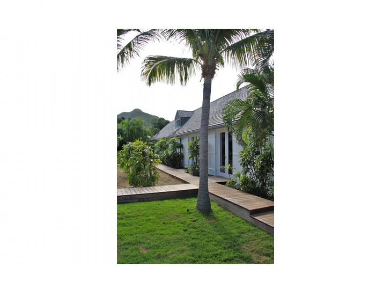 L'Orient Estate , L'orient 