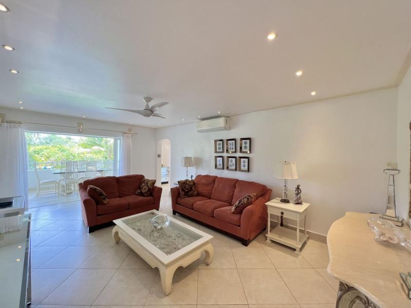 Glitter Bay 209 , Beachfront villas Barbados , St James 