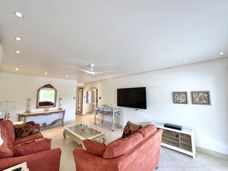 Glitter Bay 209 , Beachfront villas Barbados , St James 