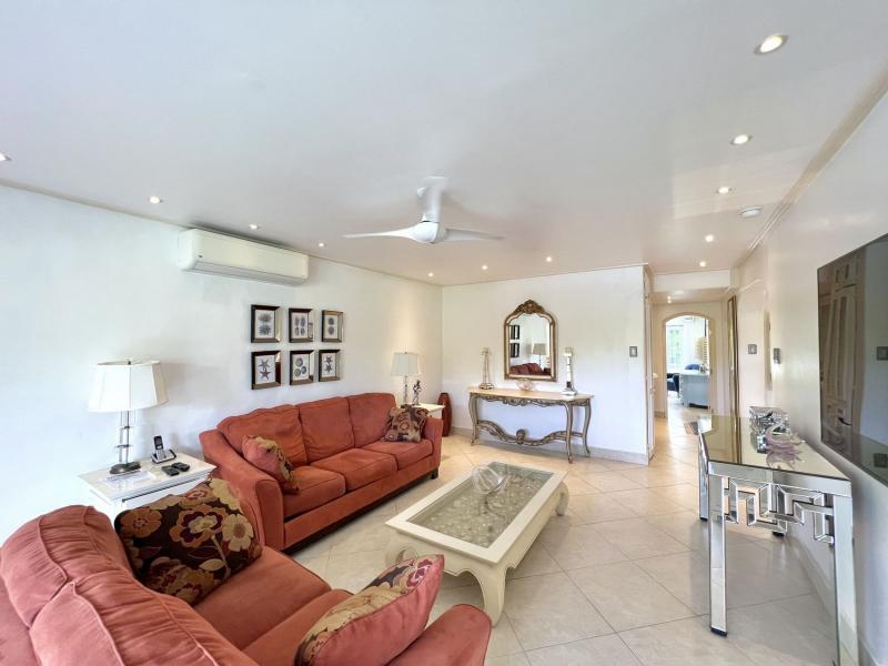 Glitter Bay 209 , Beachfront villas Barbados , St James 