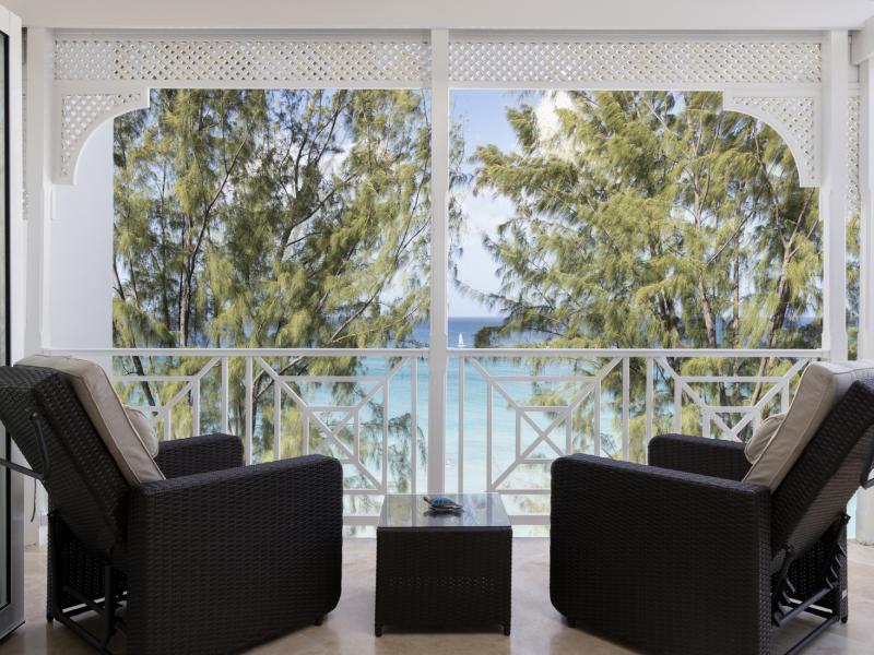Old Trees 302 - La Mirage Penthouse , Beachfront villas Barbados 