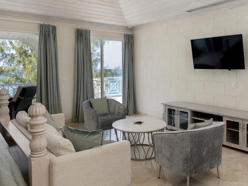 Old Trees 302 - La Mirage Penthouse , Beachfront villas Barbados 