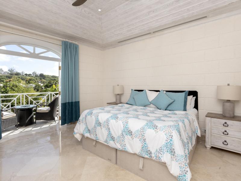 Old Trees 302 - La Mirage Penthouse , Beachfront villas Barbados 