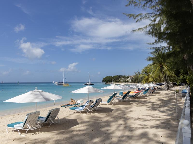 Old Trees 302 - La Mirage Penthouse , Beachfront villas Barbados 