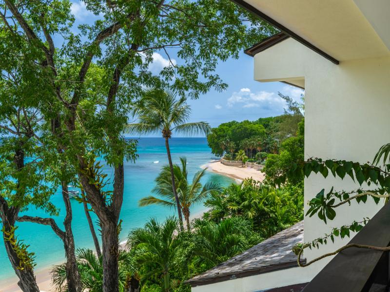 Coral Cove 10 , Beachfront villas Barbados , Coral Cove , Paynes Bay , West Coast Barbados 