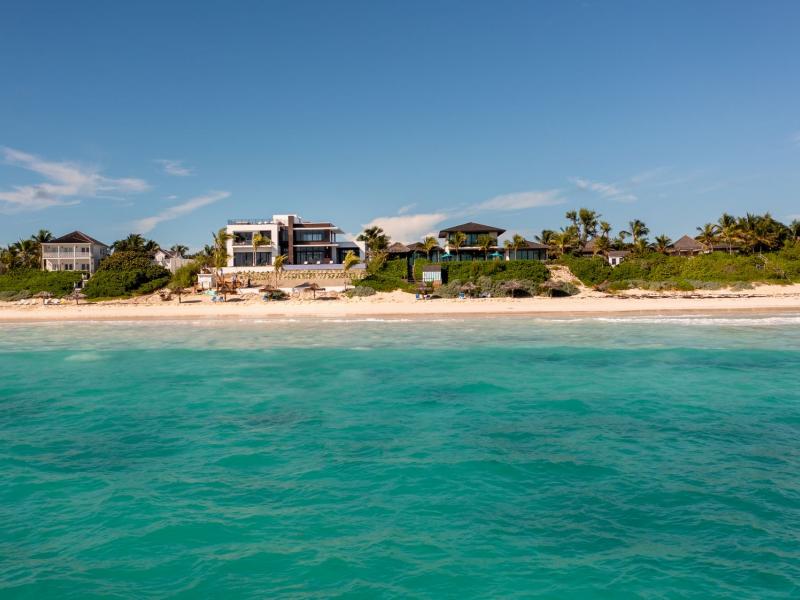La Palmeraie Villas - Modern House , Harbour Island 