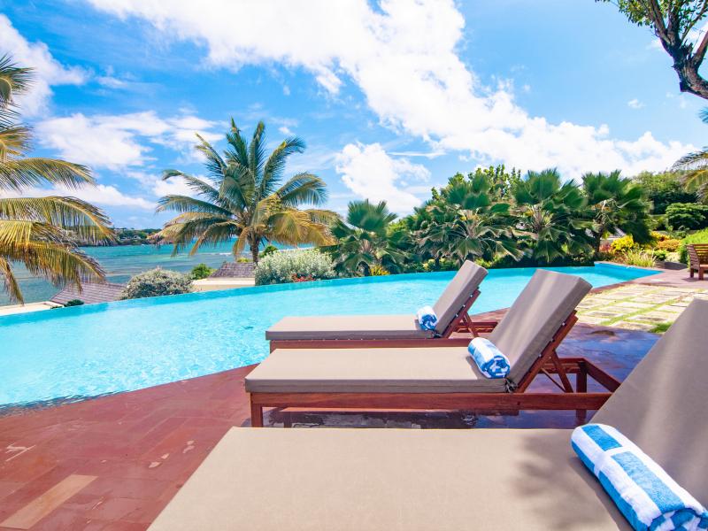  Cocoa Cove Resort , St Georges 