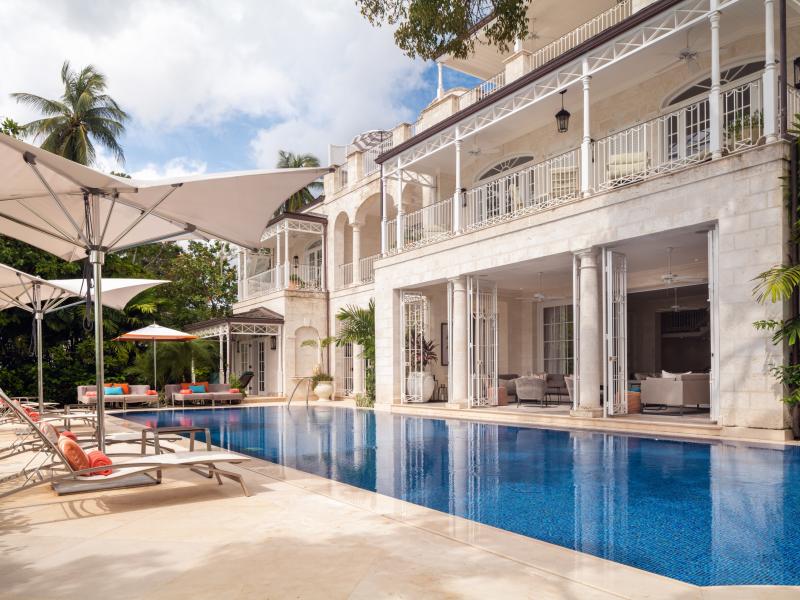 Kiko - Beachfront , Beachfront villas Barbados , Paynes Bay , St James , West Coast Barbados 