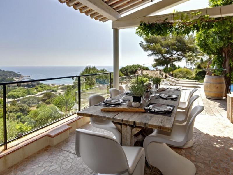 Le Grand Bleu , Cote D'Azur , St Tropez 